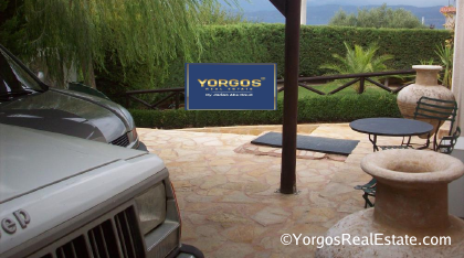yard/parking with sea view